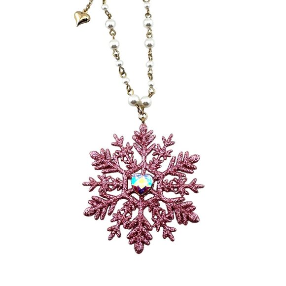 Betsey Johnson Snowflake Pendant Necklace With Pink Glitter & Heart Charm - Picture 2 of 6